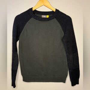 Rumi & Ryder- boys sweater- 8/10 years